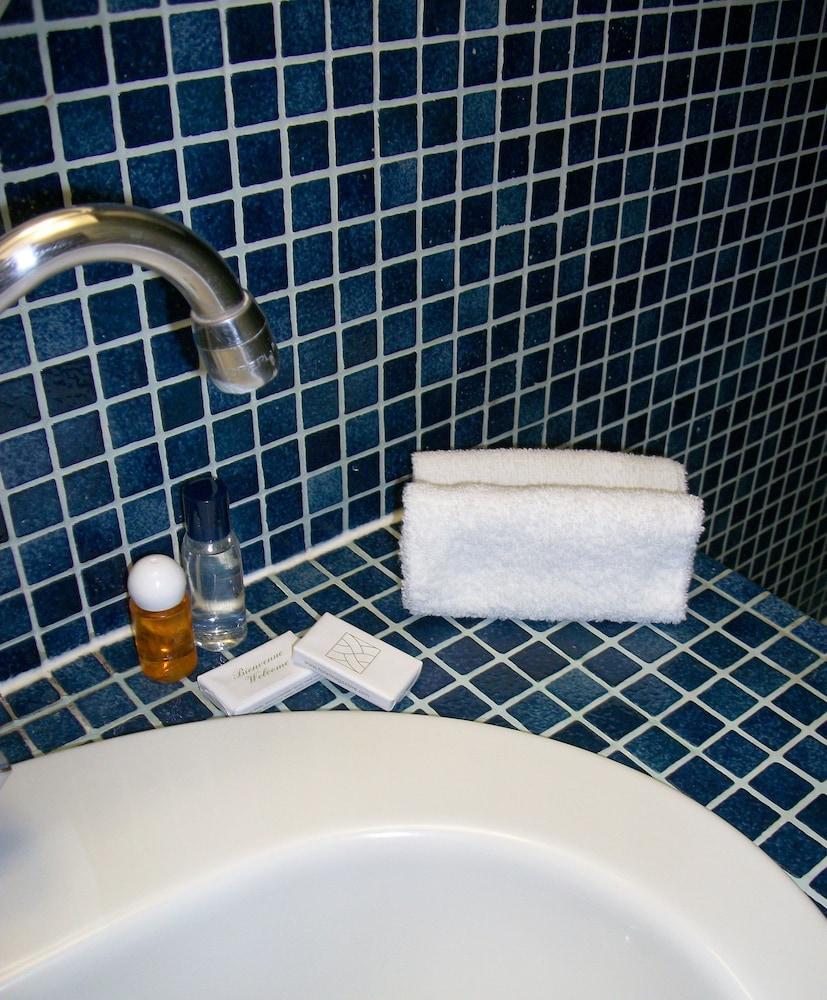 La Flèche Hotellerie De Charme Le Relais Cicero Hotel-Jardin-Calme-Verdure-Centre מראה חיצוני תמונה