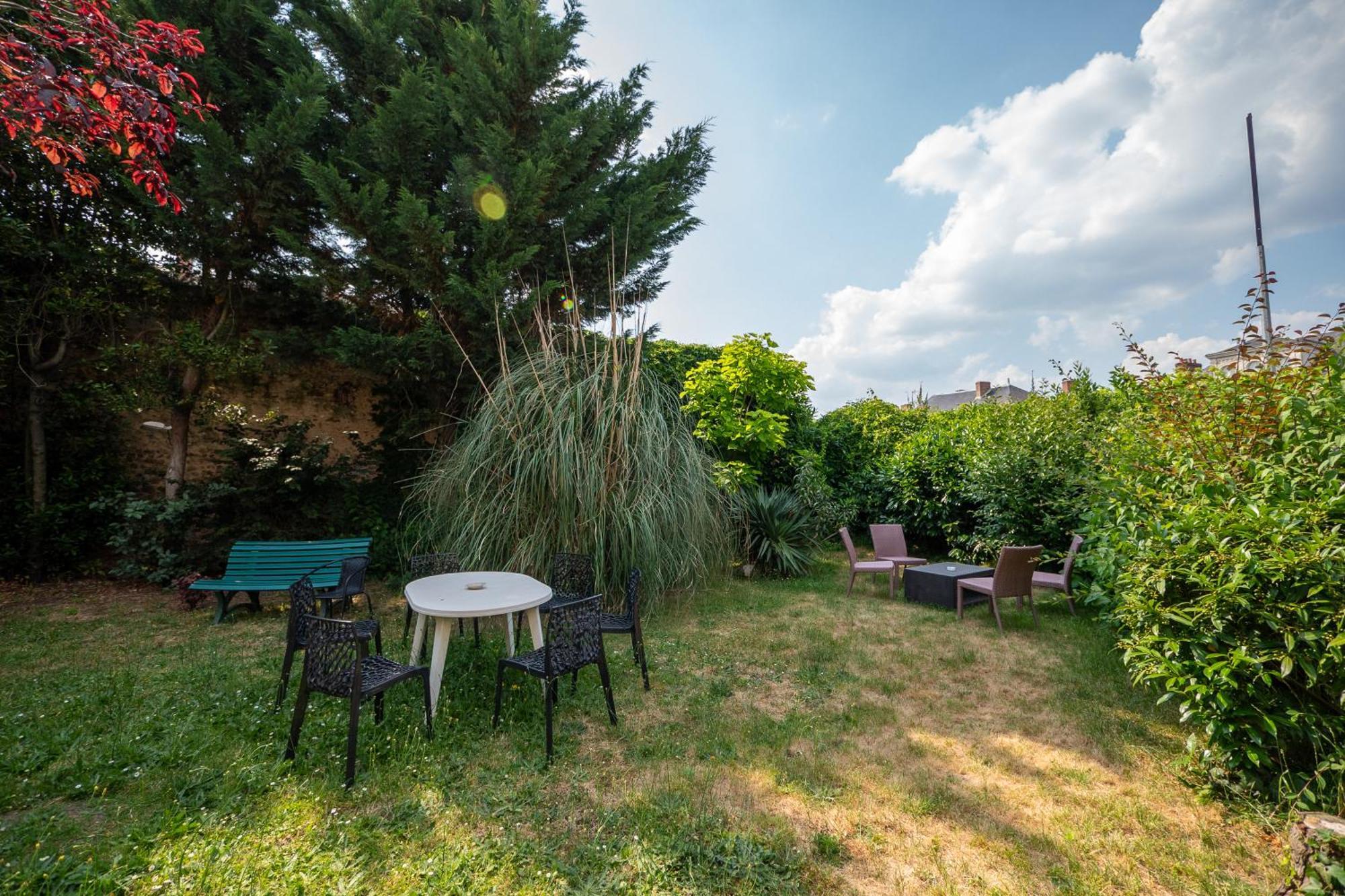 La Flèche Hotellerie De Charme Le Relais Cicero Hotel-Jardin-Calme-Verdure-Centre מראה חיצוני תמונה