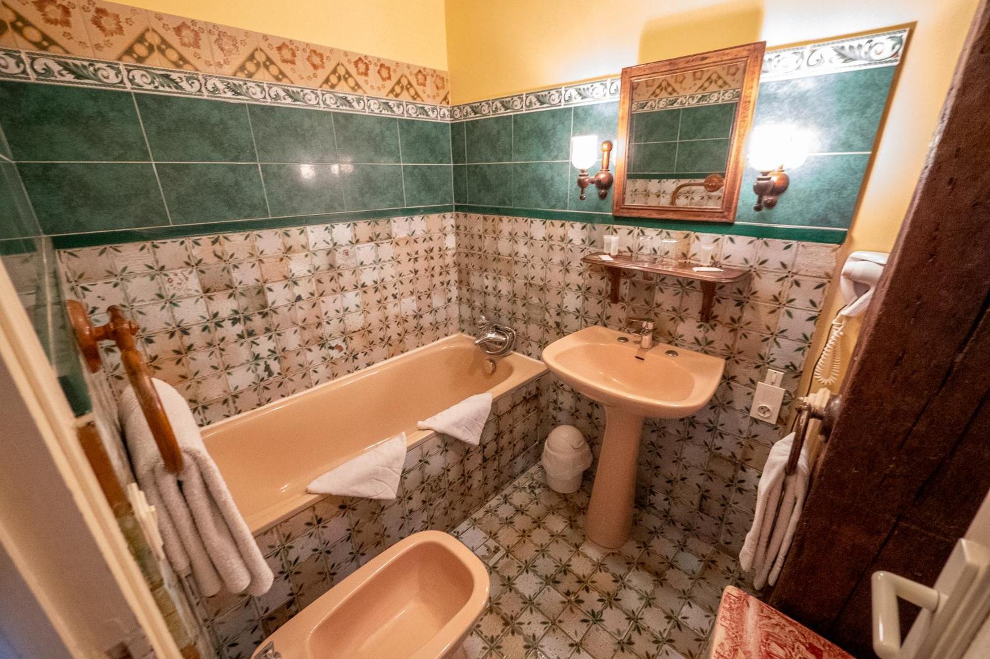 La Flèche Hotellerie De Charme Le Relais Cicero Hotel-Jardin-Calme-Verdure-Centre מראה חיצוני תמונה